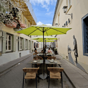 Augustas & Barbora love story café