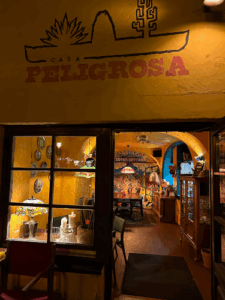 Casa Peligrosa