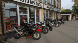 Įmonės pavadinimas yra Bikeshop